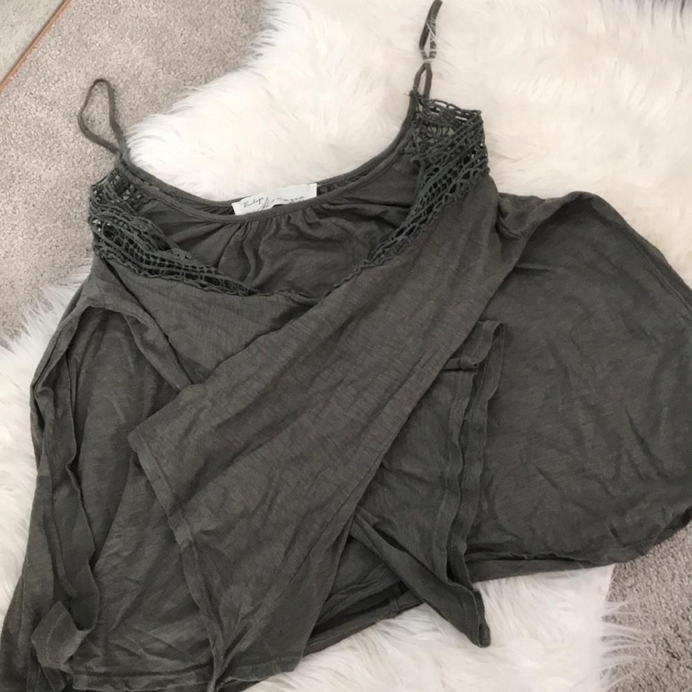 Vintage Havana green lace sleeved top